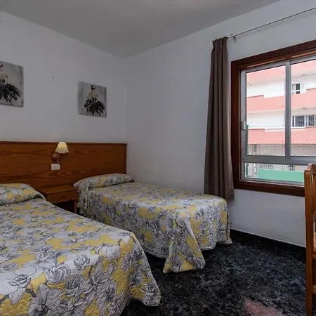 Floritas 21 - One Bed Ground Floor With Pool View Apartamento *
