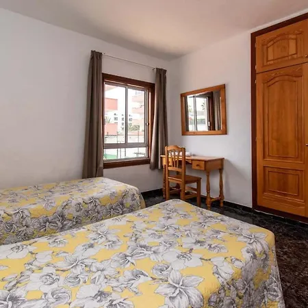 Floritas 21 - One Bed Ground Floor With Pool View *